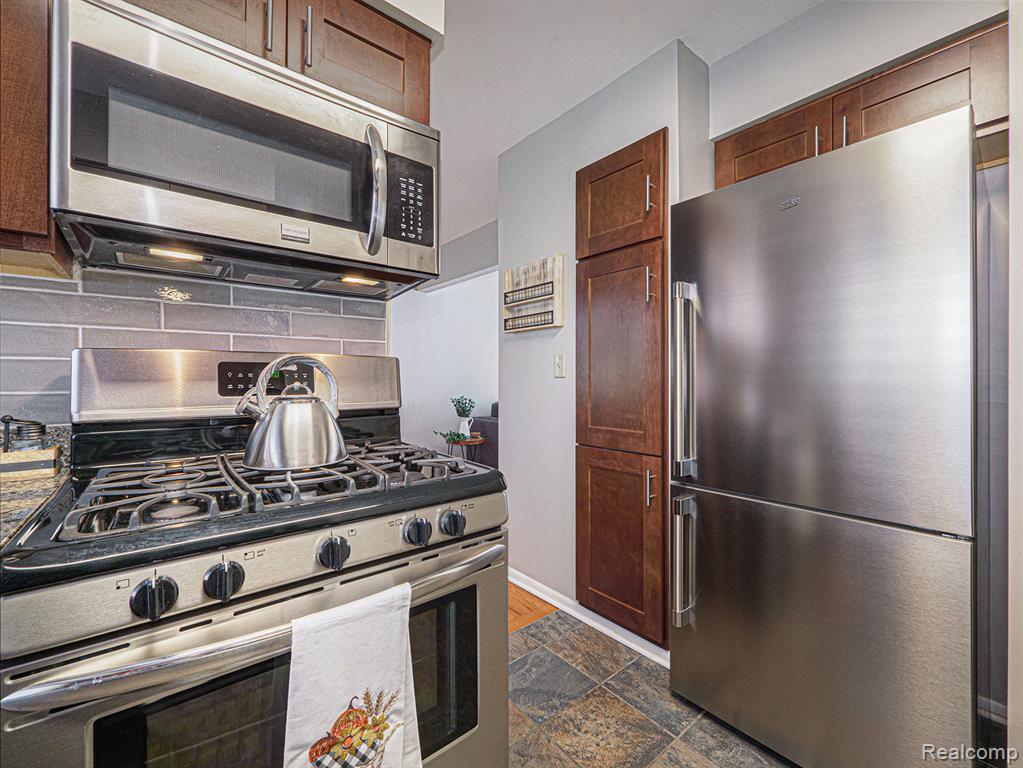 421 S 7TH Street, Ann Arbor, MI 48103 — Photo 10