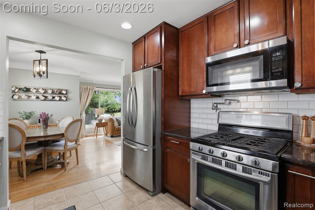 711 Symes Avenue, Royal Oak, MI 48067 — Photo 15