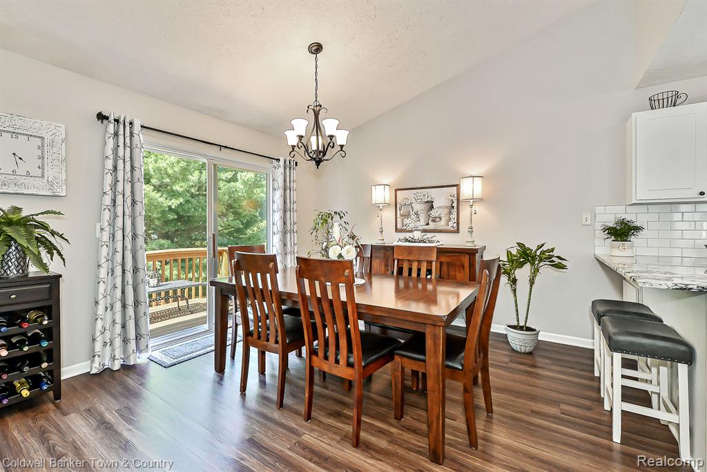 476 HOSTA, Howell, MI 48843 — Photo 12