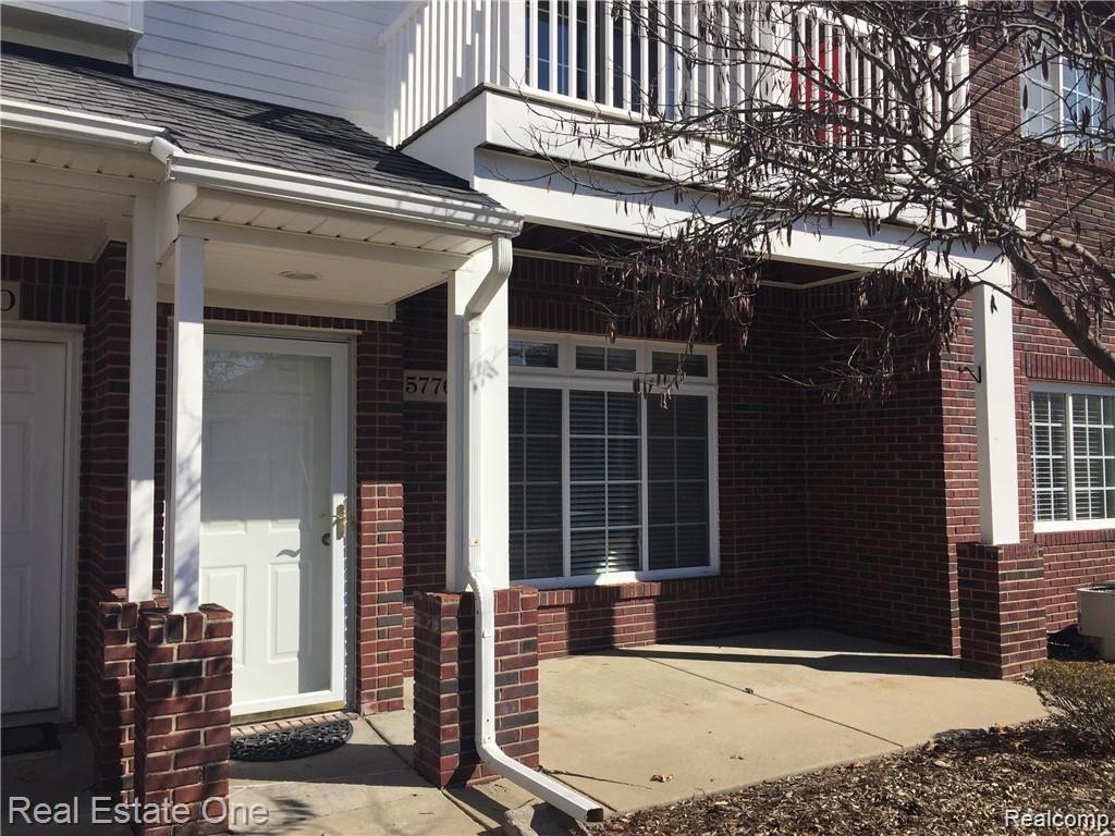 5776 Acorn Lane, Sterling Heights, MI 48314 — front exterior