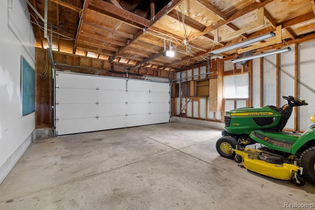 8622 S BYRON Road, Gaines Vlg, MI 48436 — Photo 21