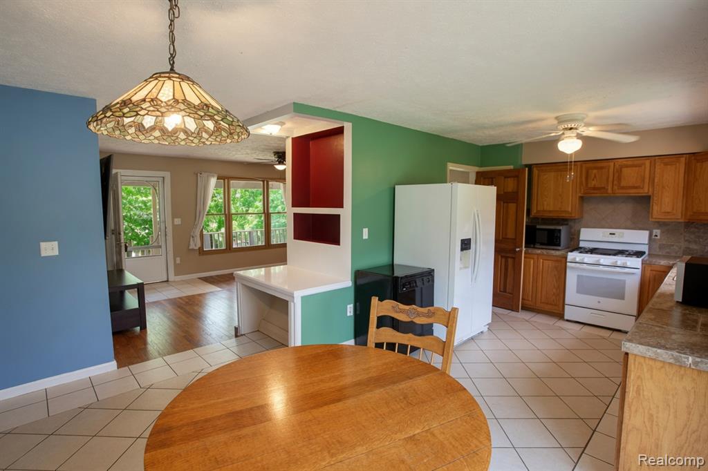 8040 Smith Road, Gaines Vlg, MI 48436 — Photo 12
