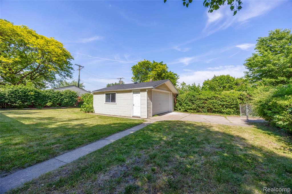 939 S Wildwood Street, Westland, MI 48186 — Photo 6