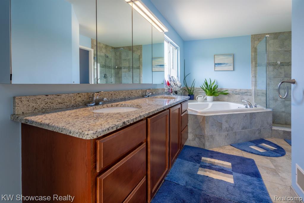 4594 CLIFFORD Road, Brighton, MI 48116 — Photo 20