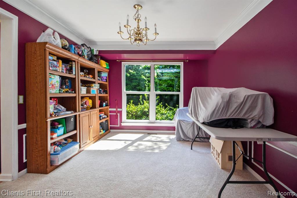 7140 OAKLEAF Court, Canton, MI 48187 — Photo 17