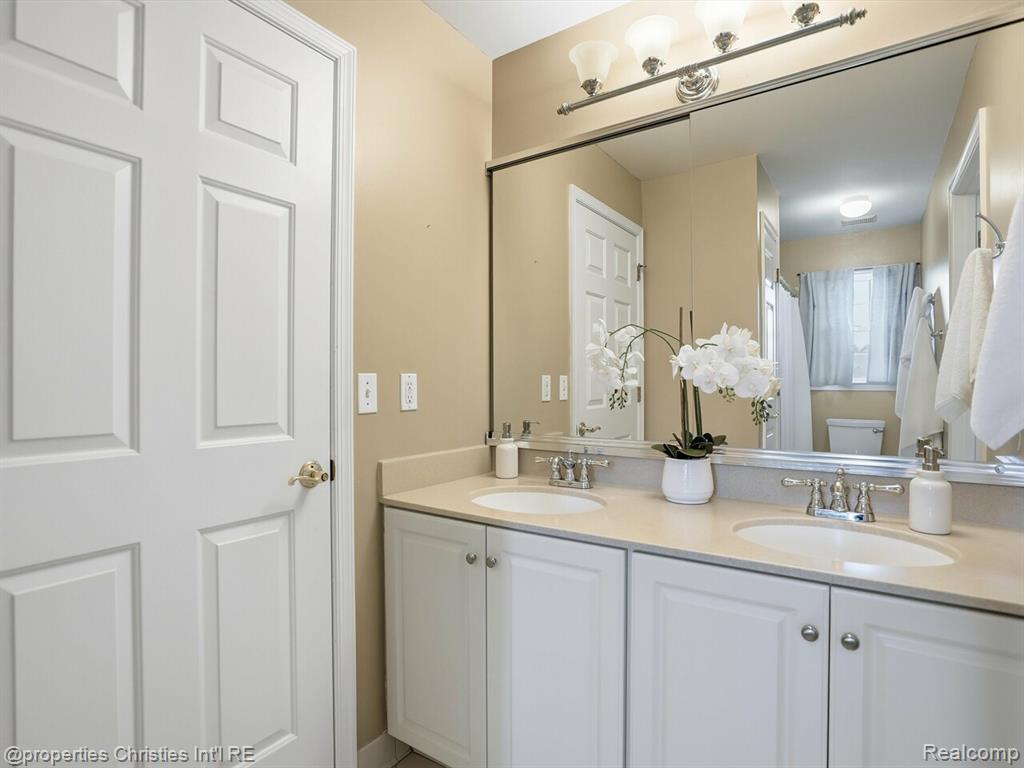 18825 Heather Ridge Drive, Northville, MI 48168 — Photo 35