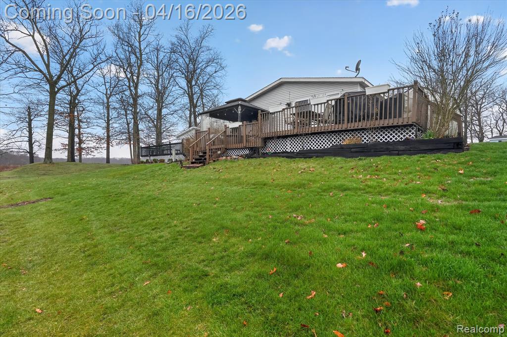 11542 Clearwater Dr, Fenton, MI 48430 — Photo 39