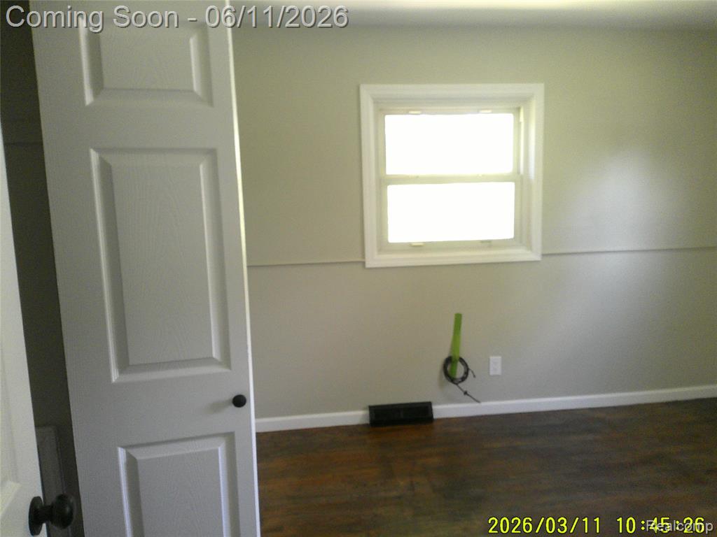 7470 Porter Road, Grand Blanc, MI 48439 — Photo 13