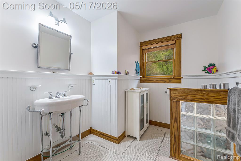 1321 Orkney Drive, Ann Arbor, MI 48103 — Photo 50