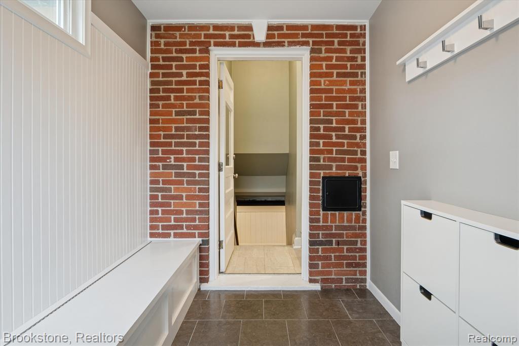 16951 Locherbie Avenue, Beverly Hills, MI 48025 — Photo 34