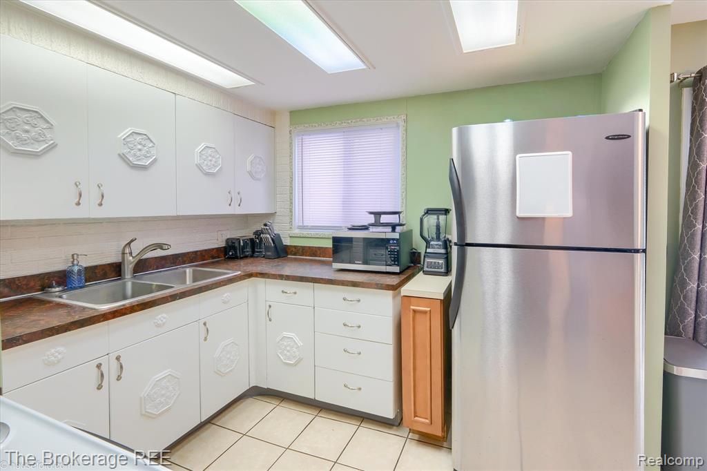 6155 Westdale Drive, Grand Blanc, MI 48439 — Photo 15