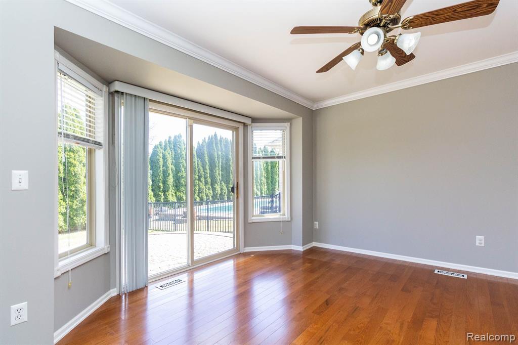48784 BELLTOWER Drive, Macomb, MI 48044 — Photo 10
