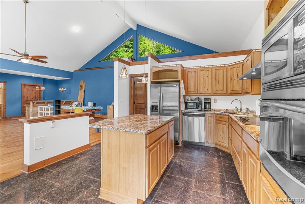 9274 Argentine Road, Linden, MI 48451 — Photo 11