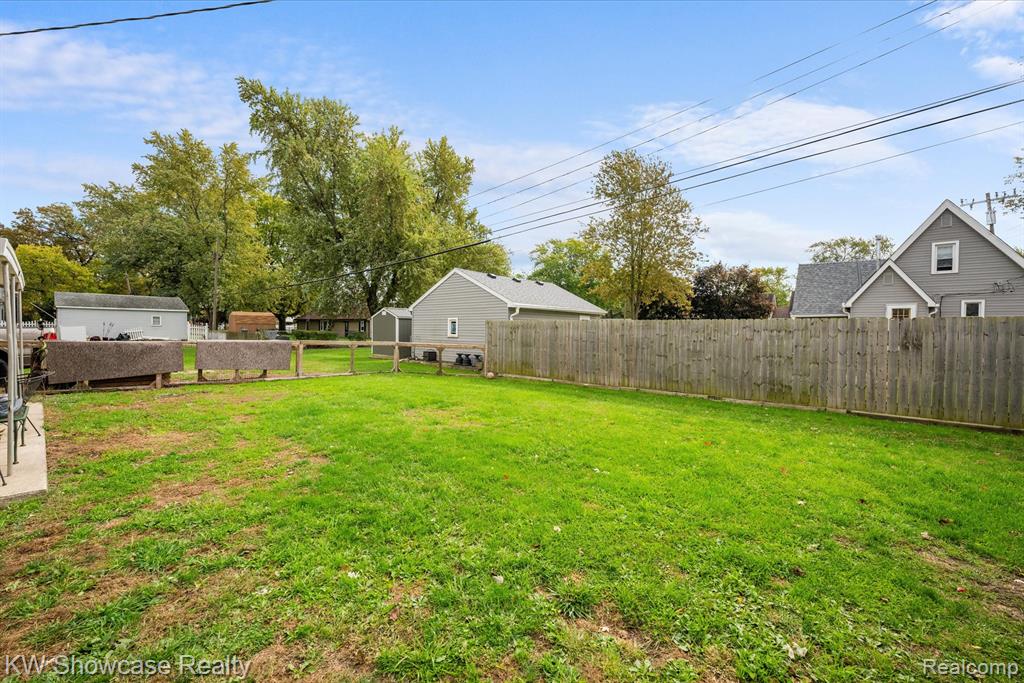 2916 Navarre Boulevard, Monroe, MI 48162 — Photo 24