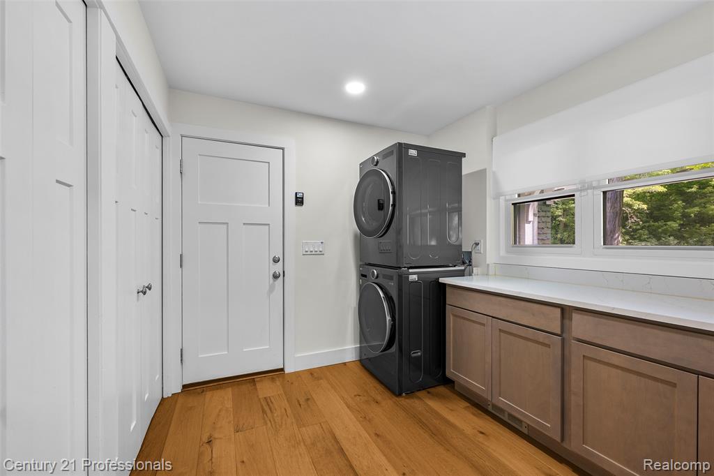 745 Hawthorne Drive, Bloomfield Hills, MI 48304 — Photo 23