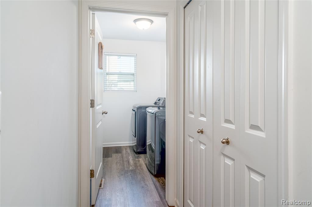 6811 Chandler Drive, Belleville, MI 48111 — Photo 47
