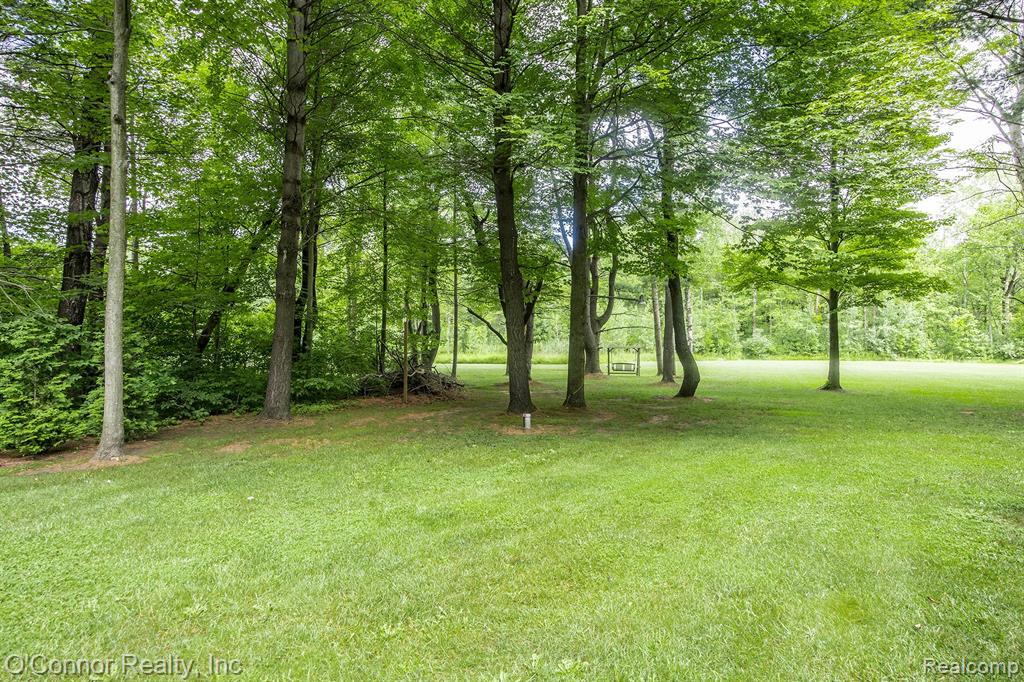 5386 Fitzgerald Road, St. Clair, MI 48079 — Photo 28