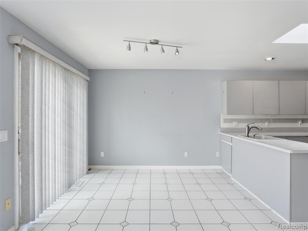 68725 Place Road, New Haven, MI 48050 — Photo 32
