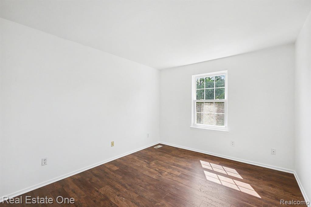 1797 Poppleton Drive, West Bloomfield, MI 48324 — Photo 29