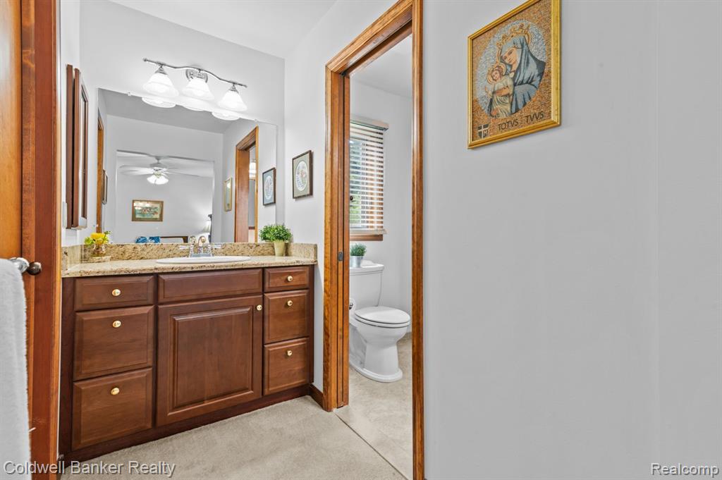 42012 PON MEADOW Drive, Northville, MI 48168 — Photo 17