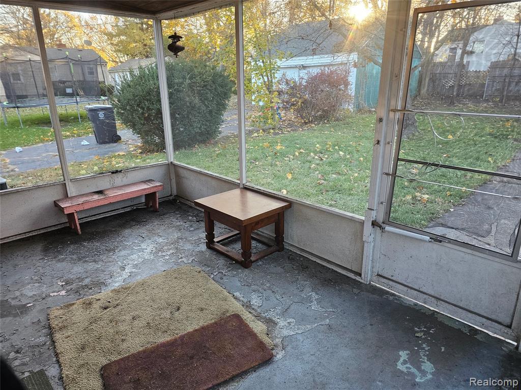 618 S Meade Street, Flint, MI 48503 — Photo 22