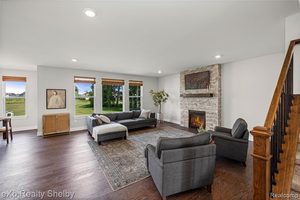 52322 Monaco Drive, Macomb, MI 48042 — Photo 6