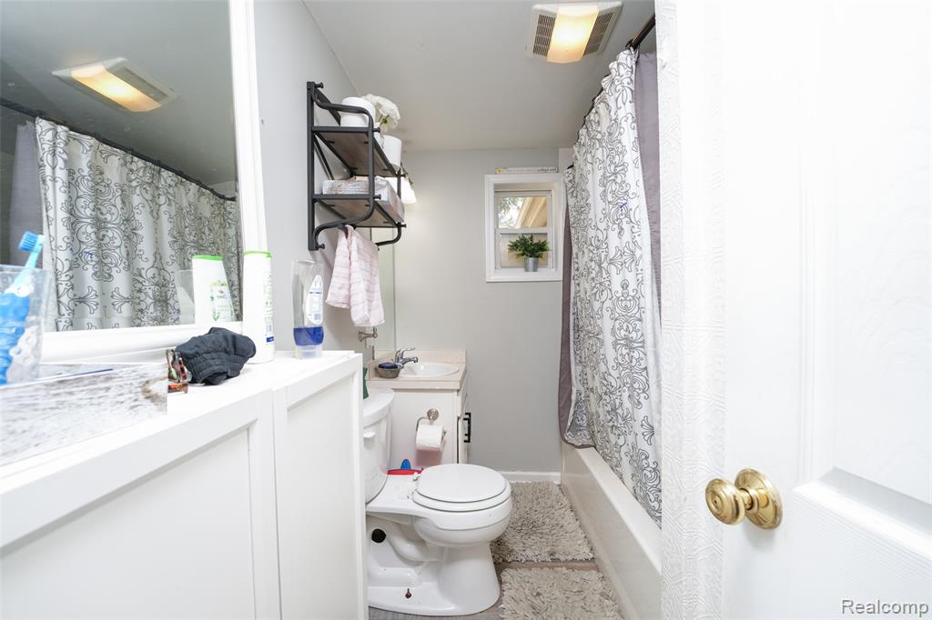 317 Crossman Street, Williamston, MI 48895 — Photo 23