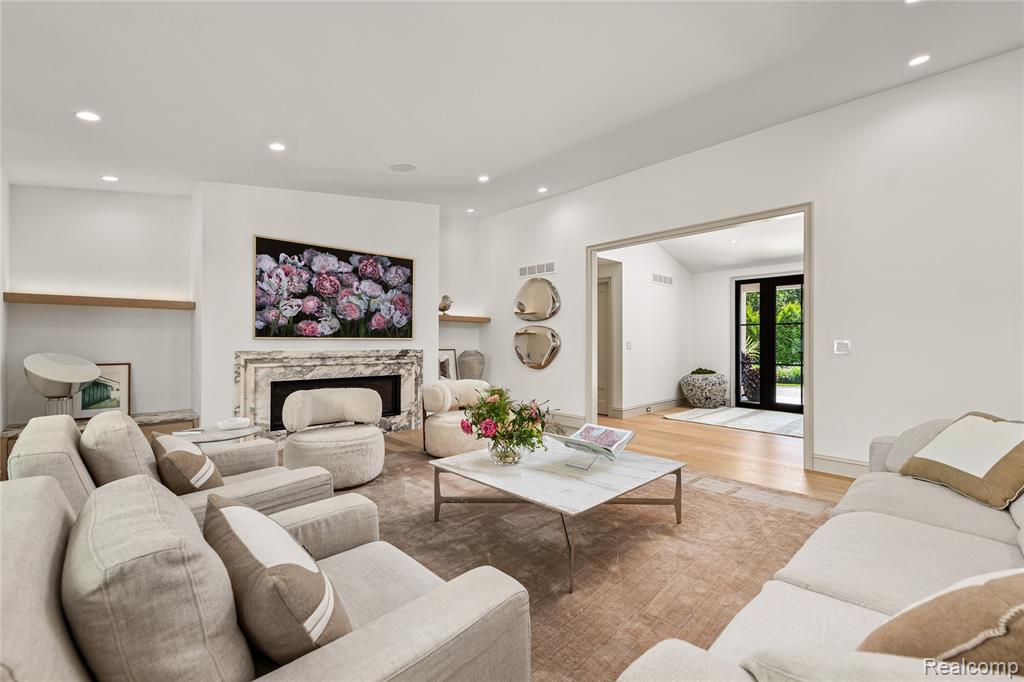 4806 Walnut Lake Road, Bloomfield Hills, MI 48301 — Photo 5