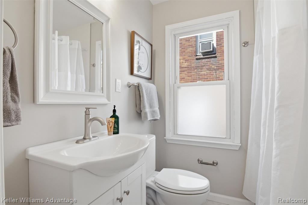 9981 Hazelton, Redford, MI 48239 — Photo 22