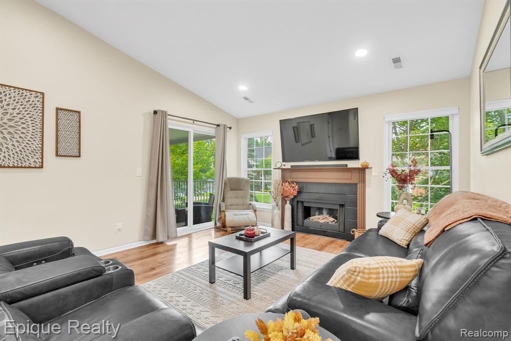 56471 Chesapeake Trail, Shelby Twp, MI 48316 — Photo 10