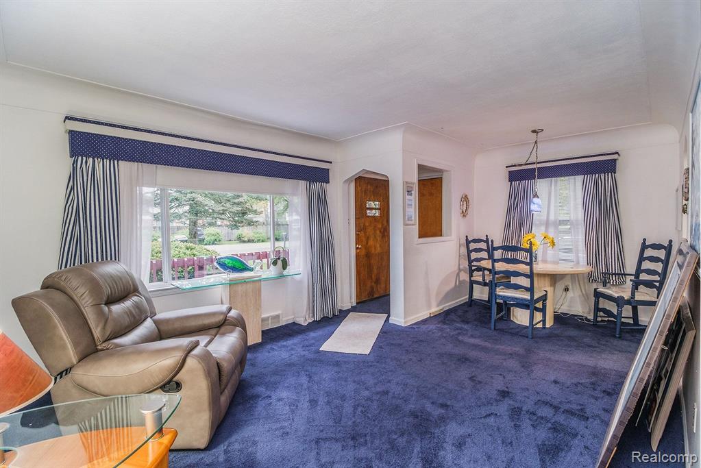 48525 ORIOLE Street, Shelby Twp, MI 48317 — Photo 5
