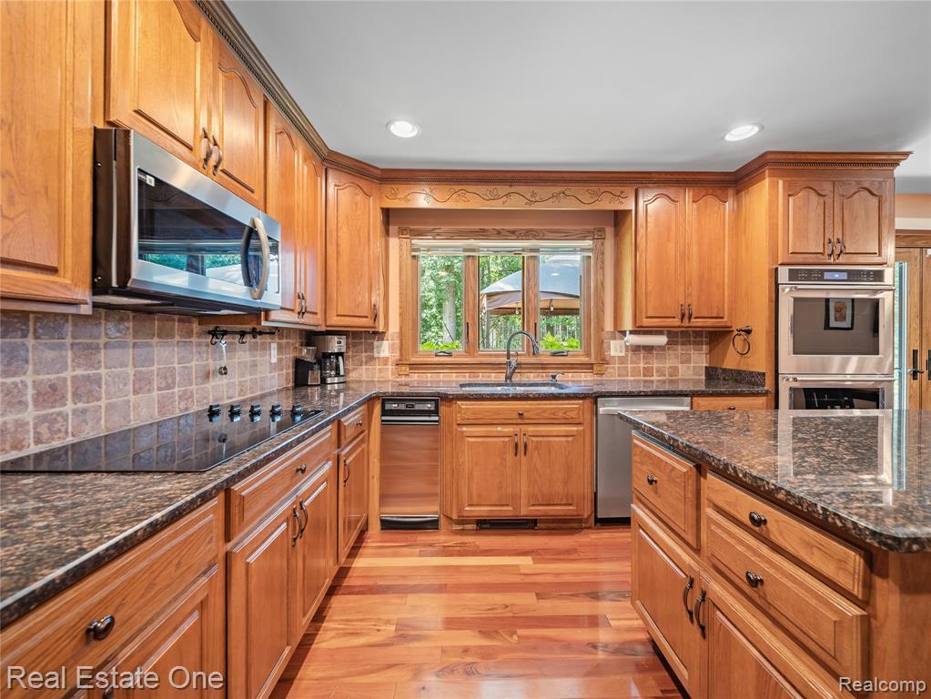 5336 Kensington Road, Brighton, MI 48114 — Photo 19