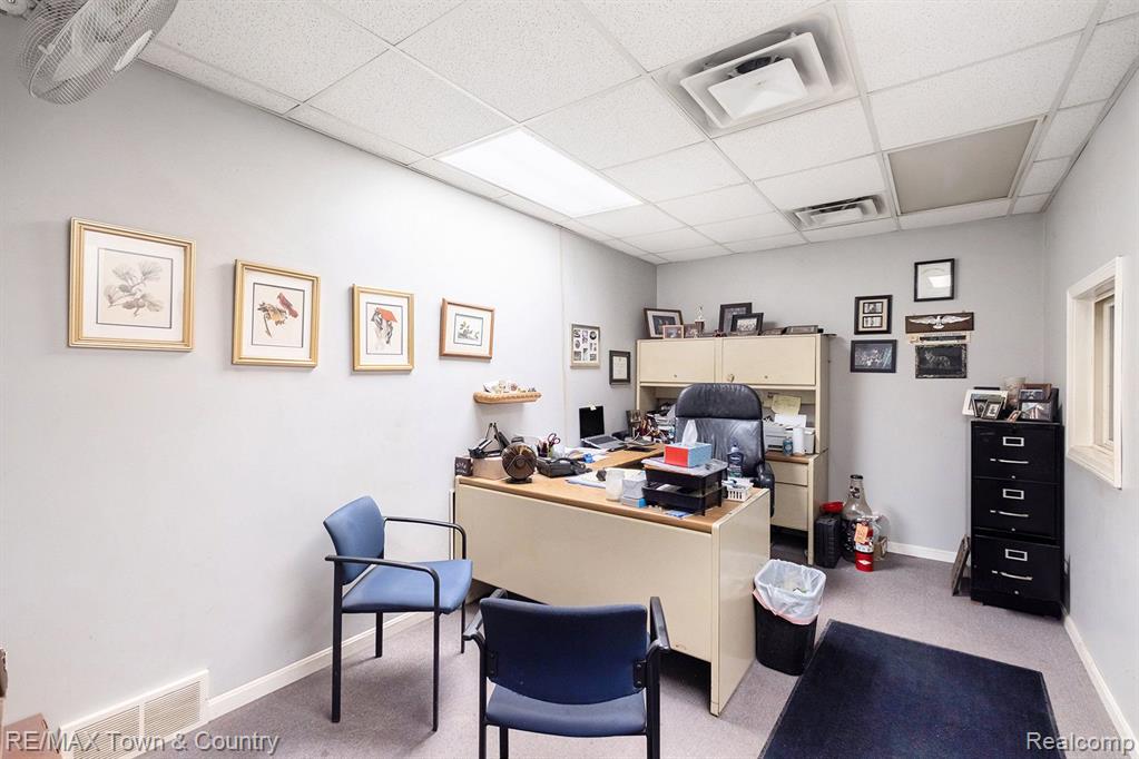 2170 LAVELLE Road, Flint, MI 48504 — Photo 10