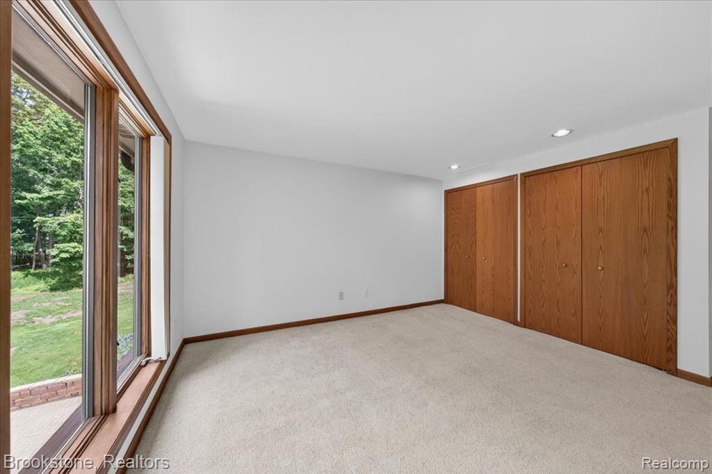 2610 Vanel Court, West Bloomfield, MI 48324 — Photo 30