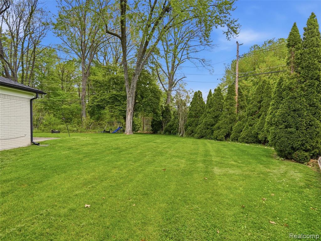 37296 Maple Leaf Court, Clinton Twp, MI 48036 — Photo 70