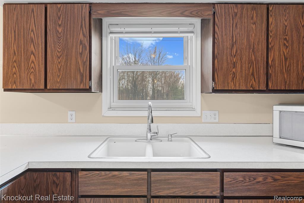 6256 State Road, Vassar, MI 48768 — Photo 16
