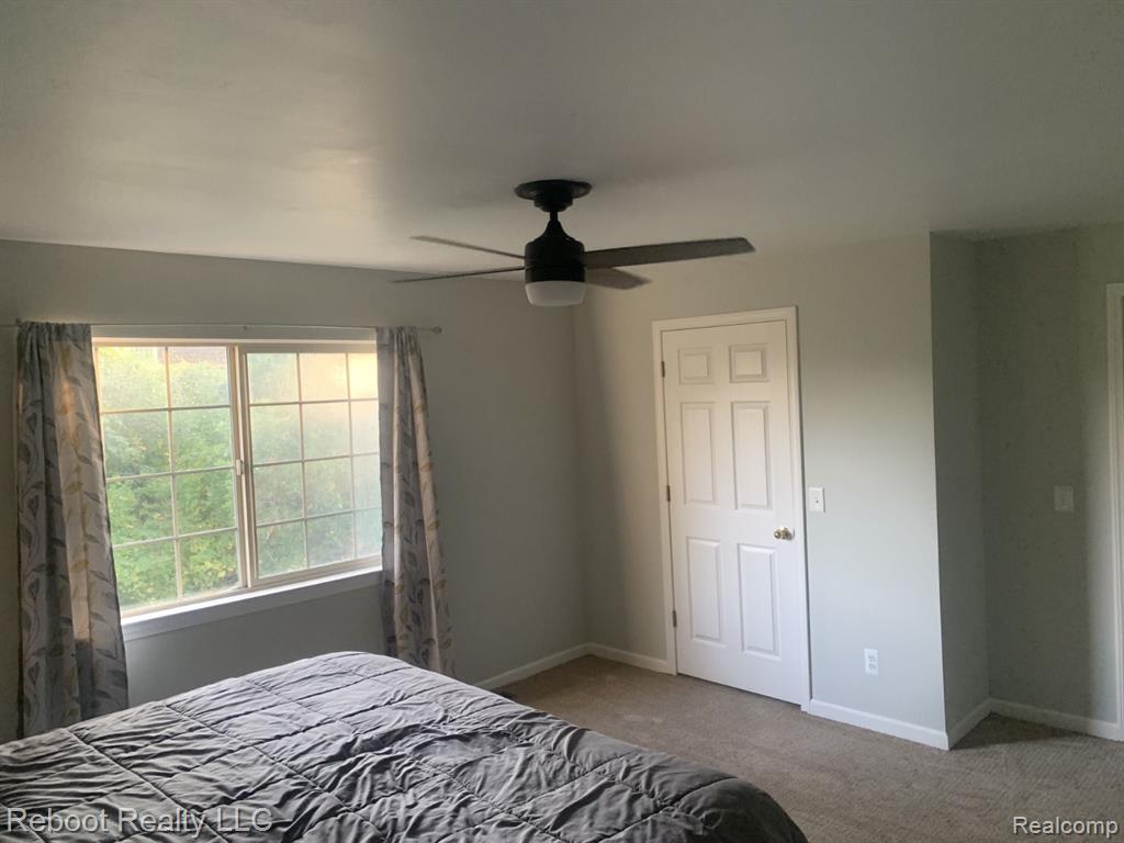 7019 MAGNOLIA Lane, Waterford, MI 48327 — Photo 17