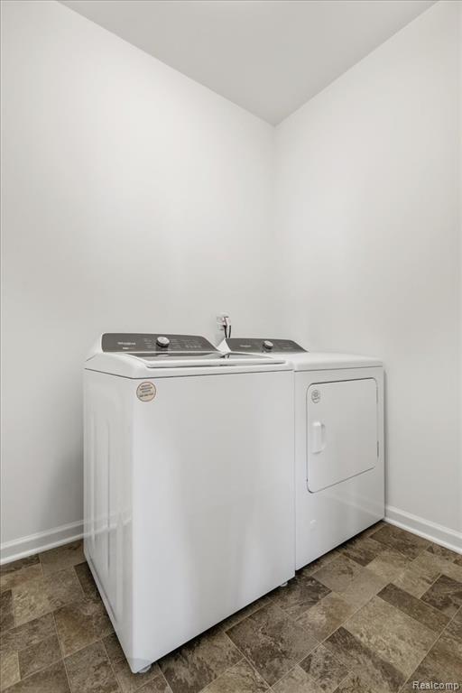 8249 Starina Court, Brighton, MI 48116 — Photo 11