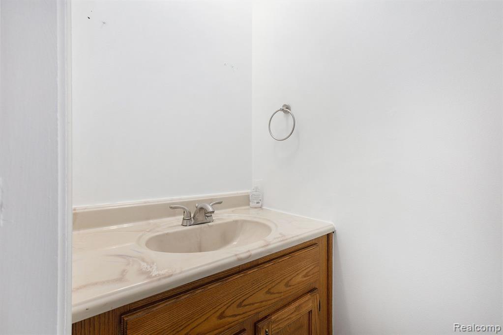 46749 CAMELIA Drive, Canton, MI 48187 — Photo 10