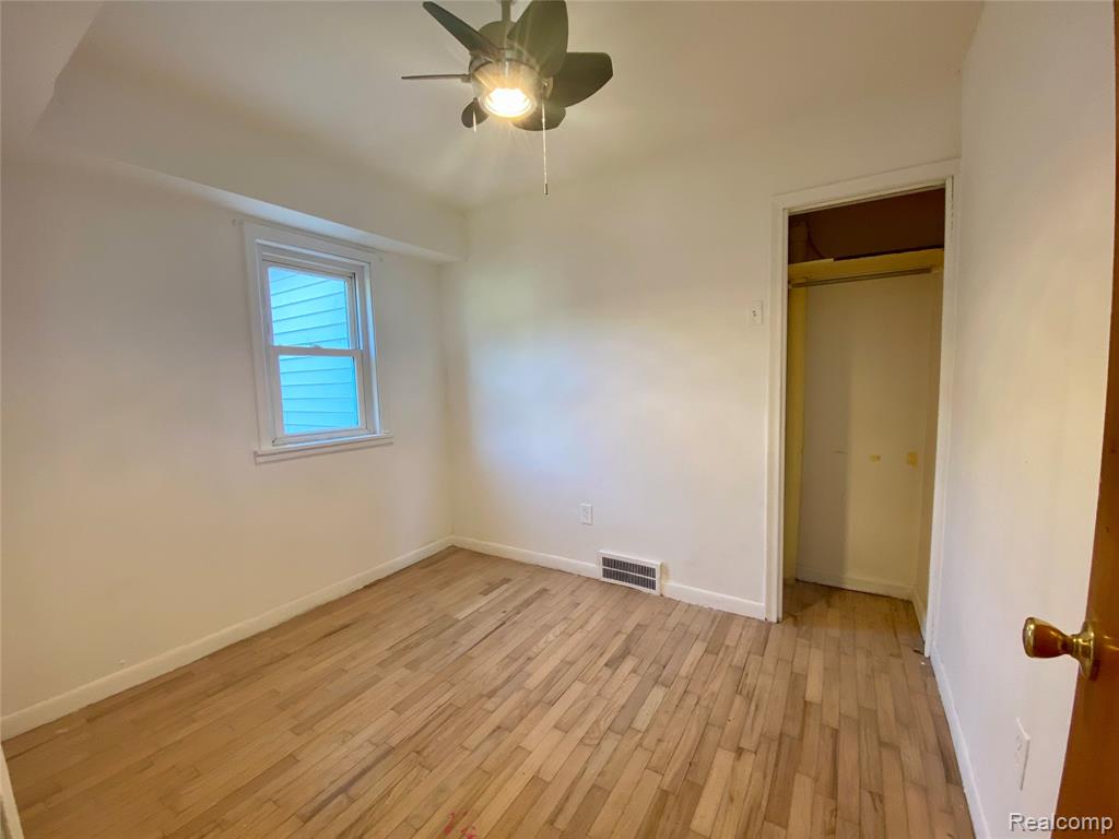 4537 Dewey Road, Newport, MI 48166 — Photo 8