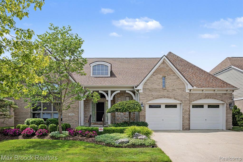 4061 Chatfield Lane, Troy, MI 48098