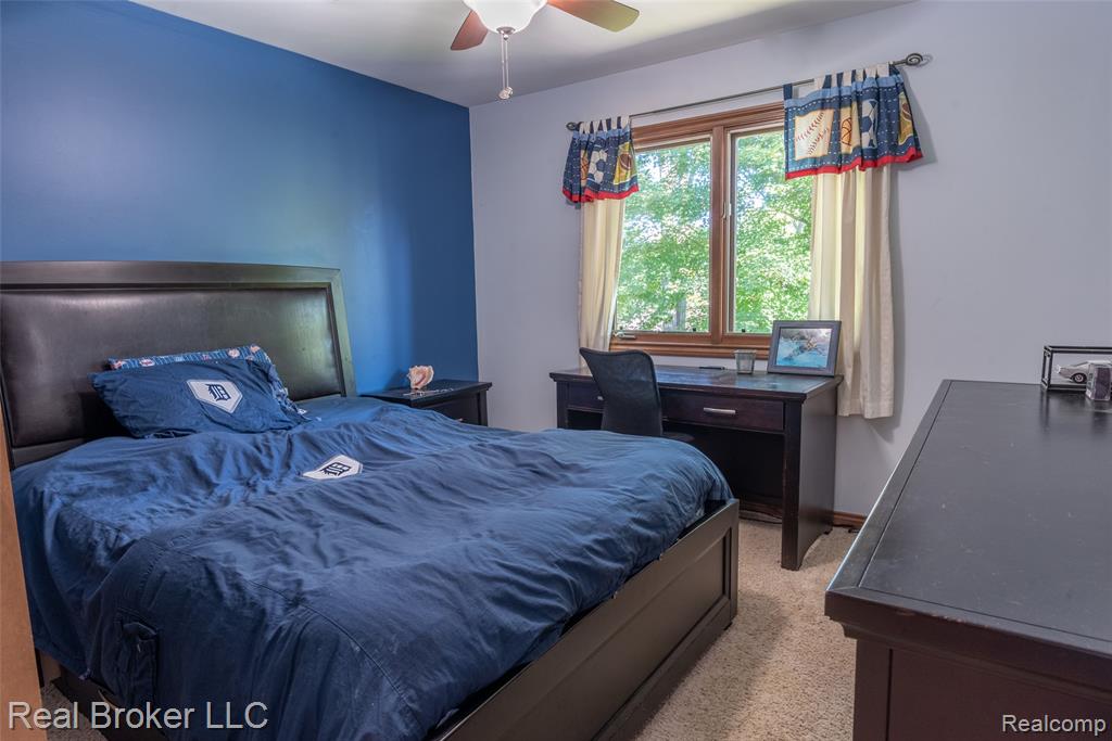 816 Seager Street, Commerce Twp, MI 48390 — Photo 20