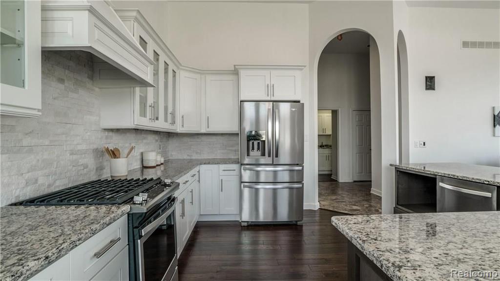748 Eltham Court, Ann Arbor, MI 48103 — Photo 31
