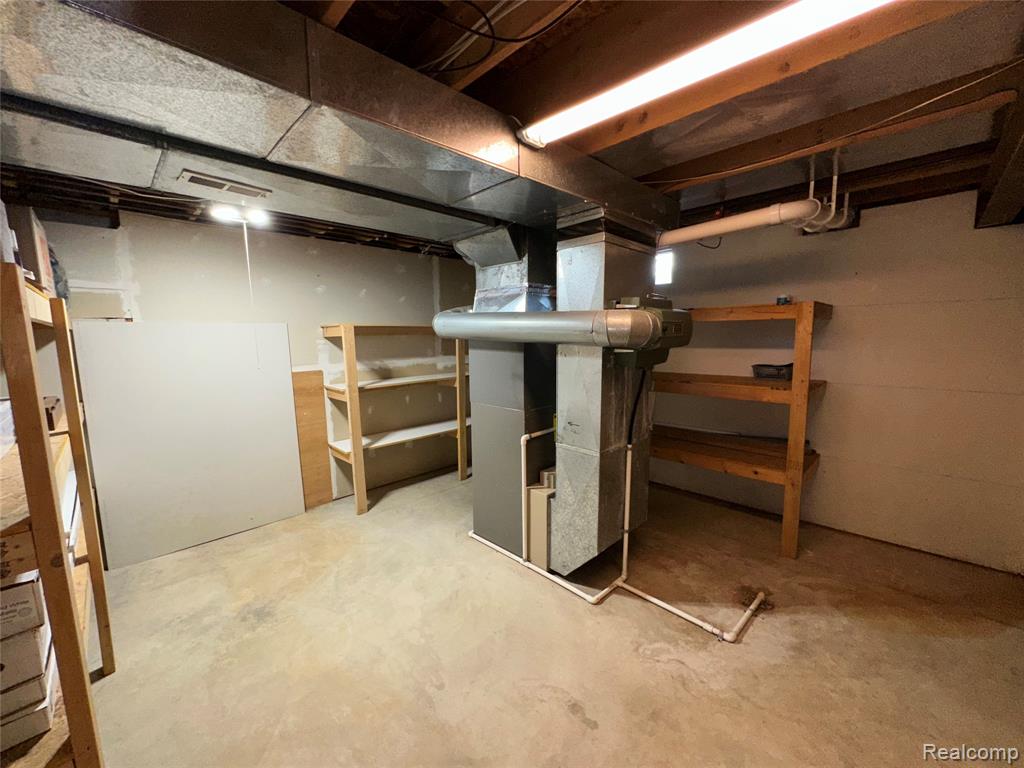 6771 FOXBORO, Brighton, MI 48116 — Photo 34