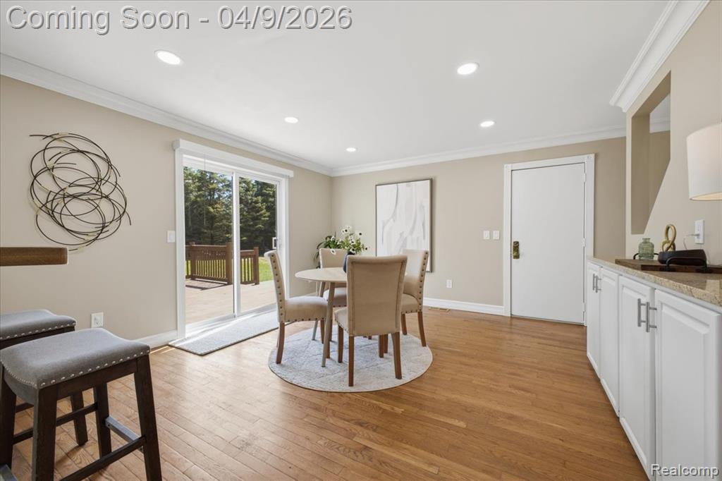889 Hadley Road, Rochester Hills, MI 48333 — Photo 12