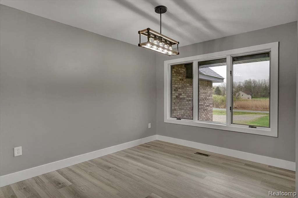 7341 Wood Pointe Drive, Almont, MI 48003 — Photo 13