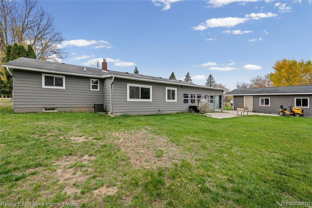12429 Mt Morris Road, Columbiaville, MI 48421 — Photo 32