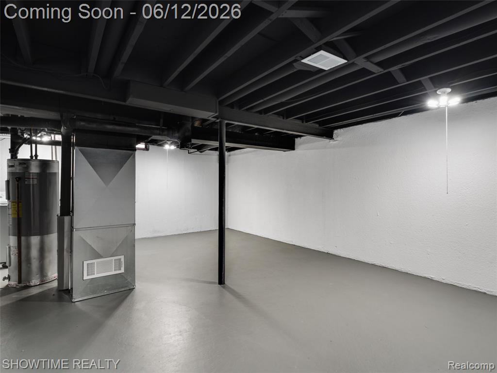 20120 Brian Court, Clinton Twp, MI 48035 — Photo 20