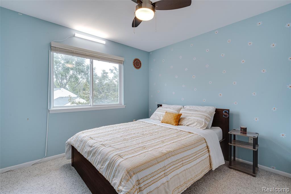 834 Natures Cove Court, Wixom, MI — Photo 39