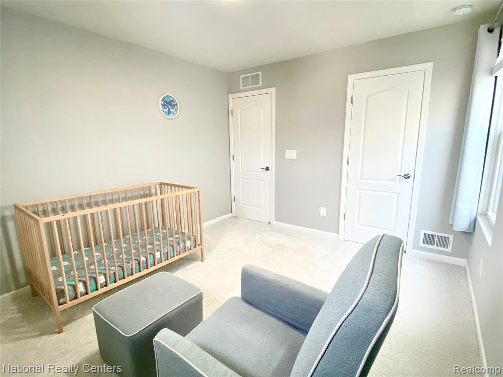 2835 Dillon Drive, Ann Arbor, MI 48105 — Photo 24